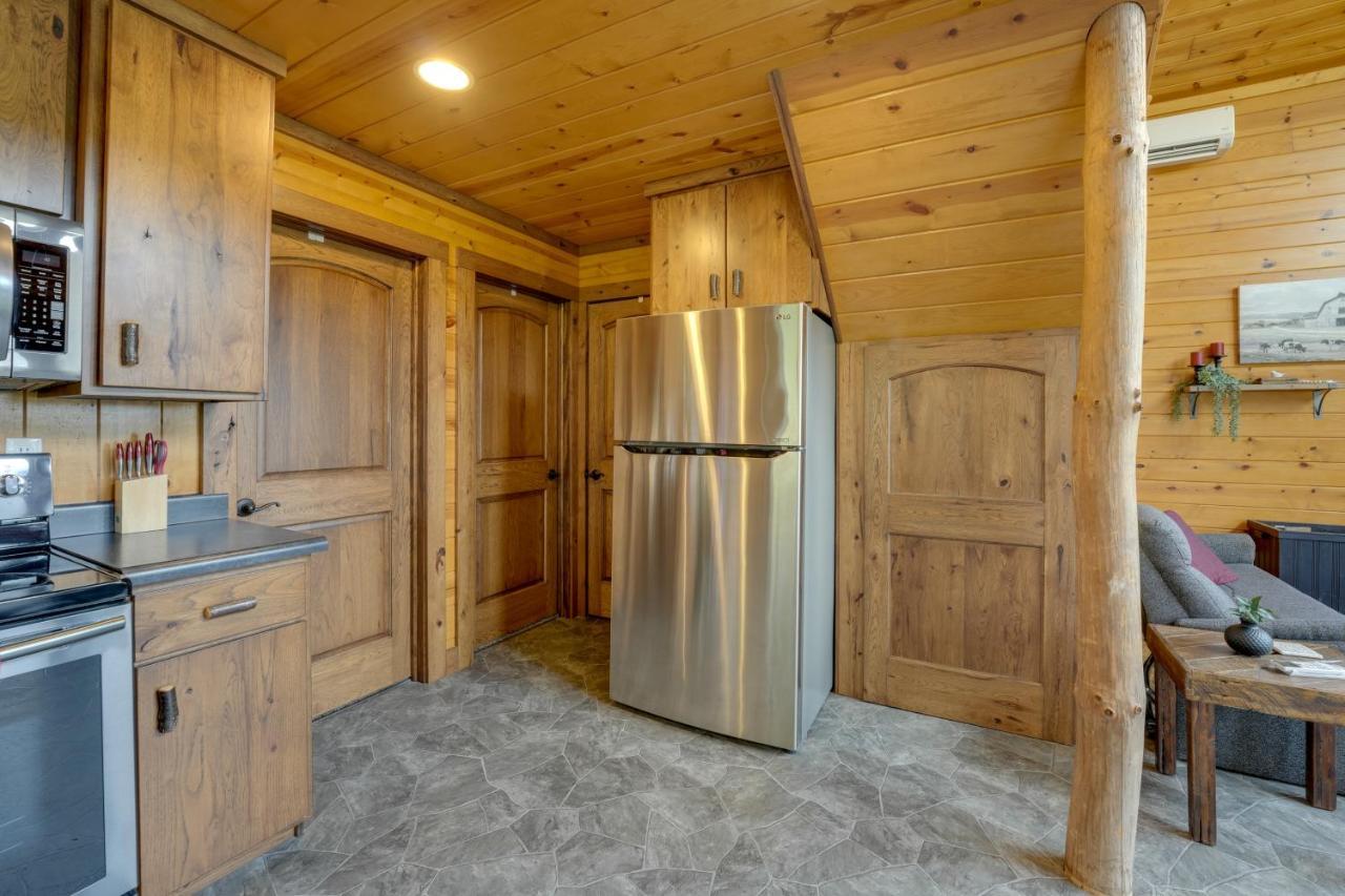Cozy Haven Of Rest Home With Amish Country Views! Shipshewana Exterior photo